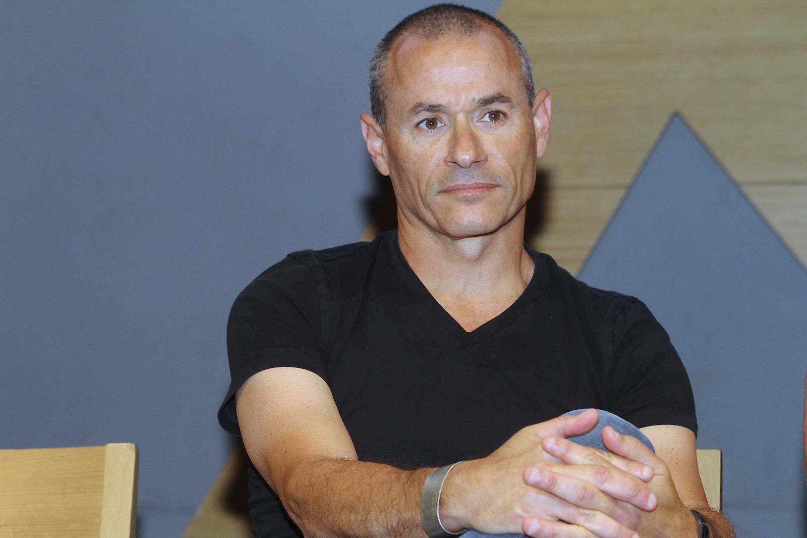 יורם קראוס. sms חברה